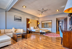 hotel palm spring premium room